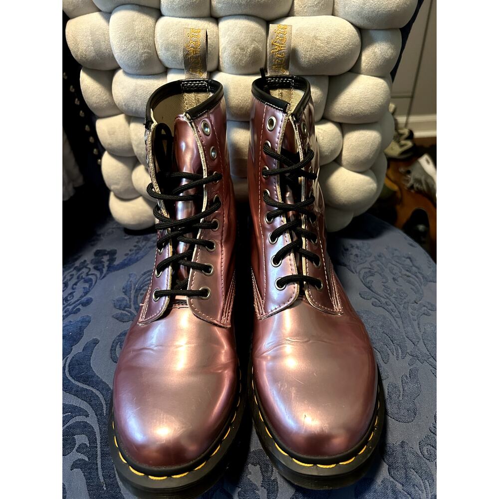 Dr Martens Metallic Barbie Pink Vegan Leather size 9/EU 41 - Picture 4 of 9